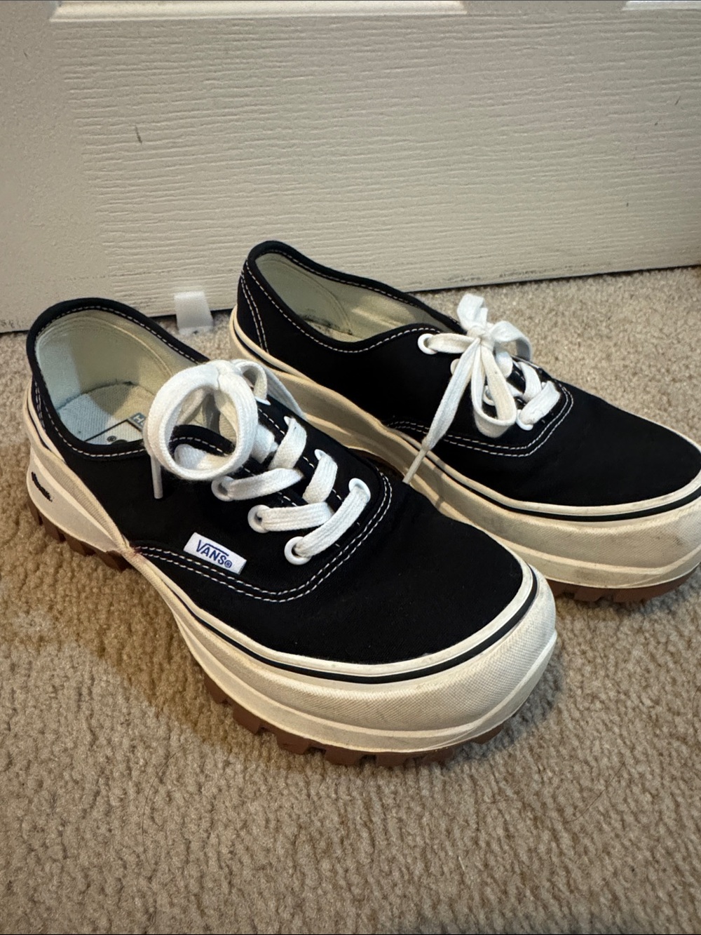 Vans Black and White Low-Top Platform Sneakers (USED)